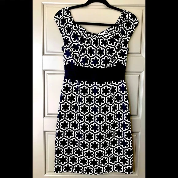 milly of new york silk dress Milly of New York | Dresses | Milly Italian Silk Dress Milly Of Ny Sz 2 Xs New  York Classic Floral Lined